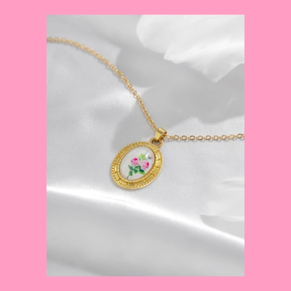FREE Floral Oval Pendant Necklace -- Fashion Jewelry